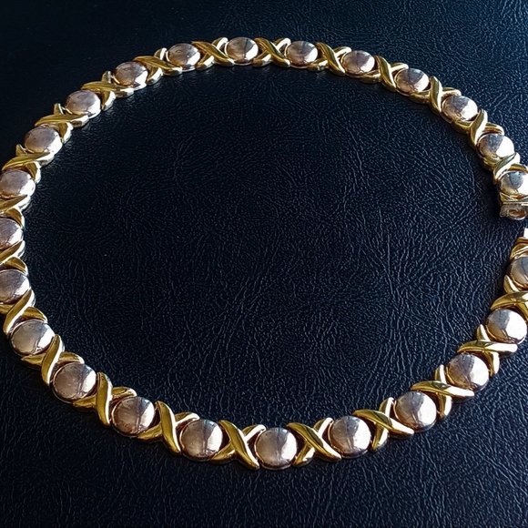 2-Tone "XOXO" 925 Sterling Silver Collar Necklace - Picture 5 of 7